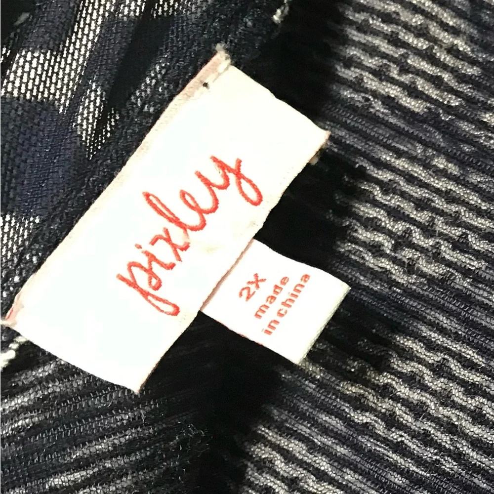 Dress - Picture 6 of 10